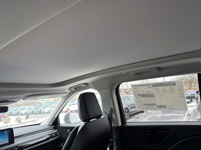 New 2026 Lincoln Aviator AWD image 9