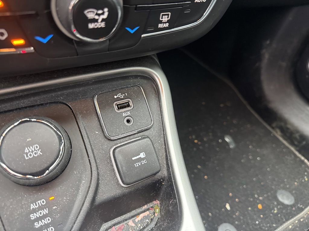 Used 2021 Jeep Compass 80th Special Edition image 6