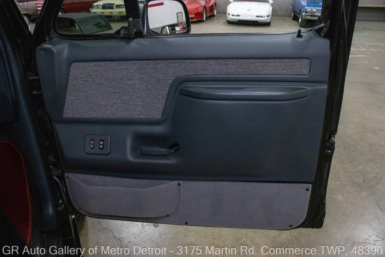 Used 1989 Ford Bronco AWD/4WD image 36