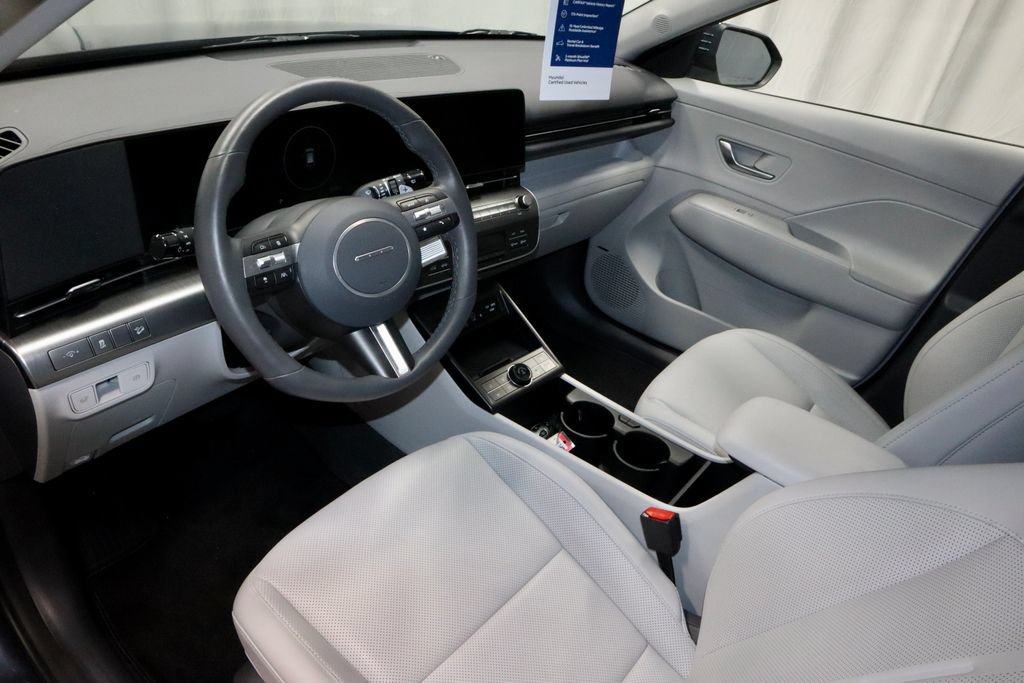 Used 2024 Hyundai Kona Limited AWD/4WD image 27