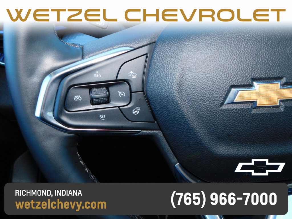 Used 2025 Chevrolet Trax LT w/ Driver Confidence Package FWD image 27