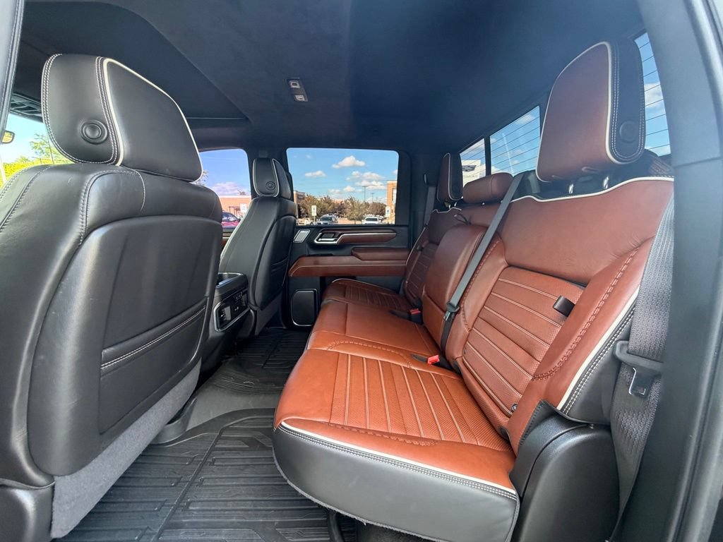 Used 2024 GMC Sierra 2500 Denali Ultimate w/ Max Trailering Package AWD/4WD image 26