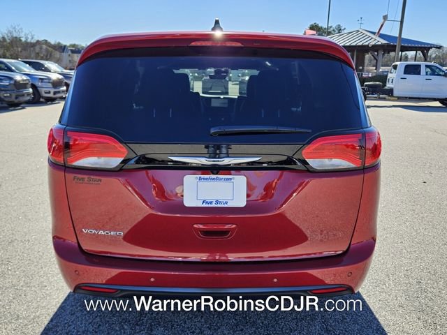 New 2026 Chrysler Voyager LX FWD image 11