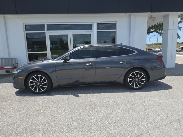 Used 2020 Hyundai Sonata SEL Plus w/ Tech Package FWD image 4