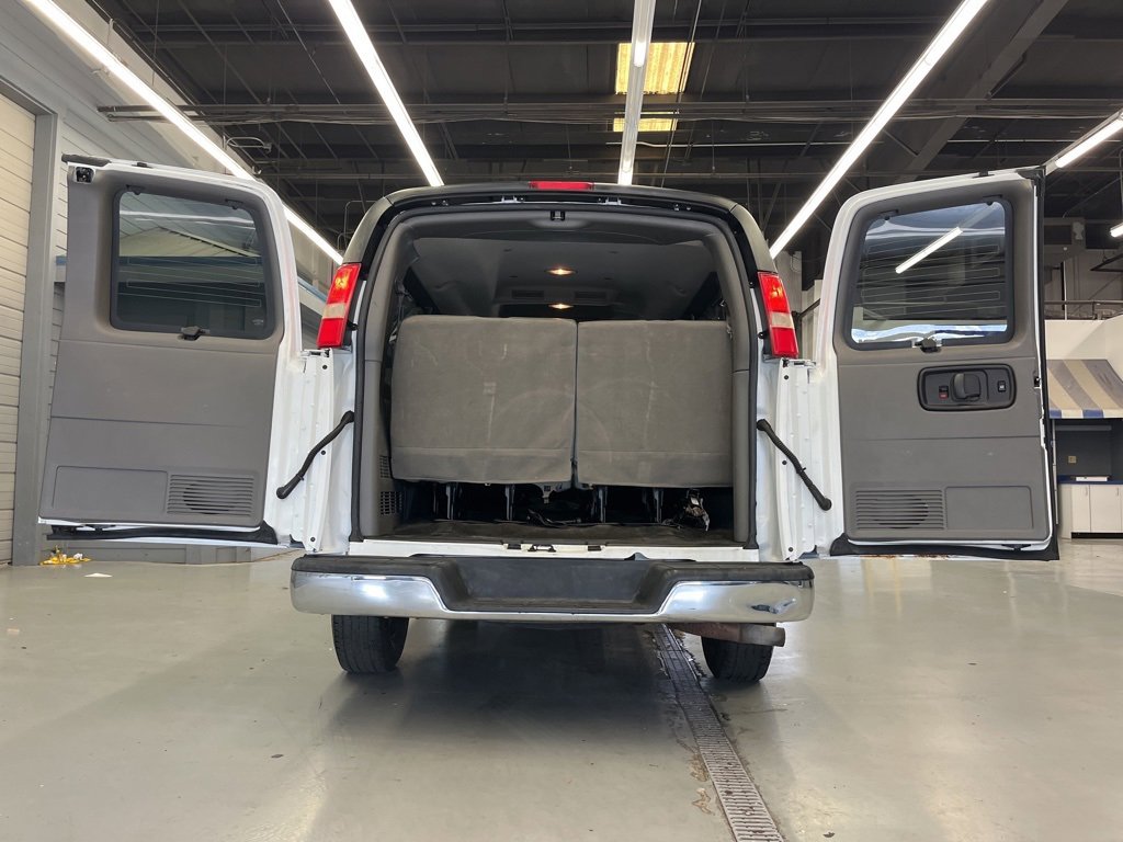 Used 2014 Chevrolet Express 3500 LT w/ LT Preferred Equipment Group image 10