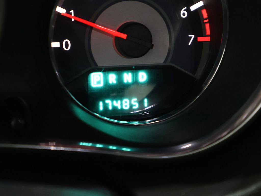 Used 2013 Chrysler 200 Touring w/ S Exterior Appearance Pkg image 32