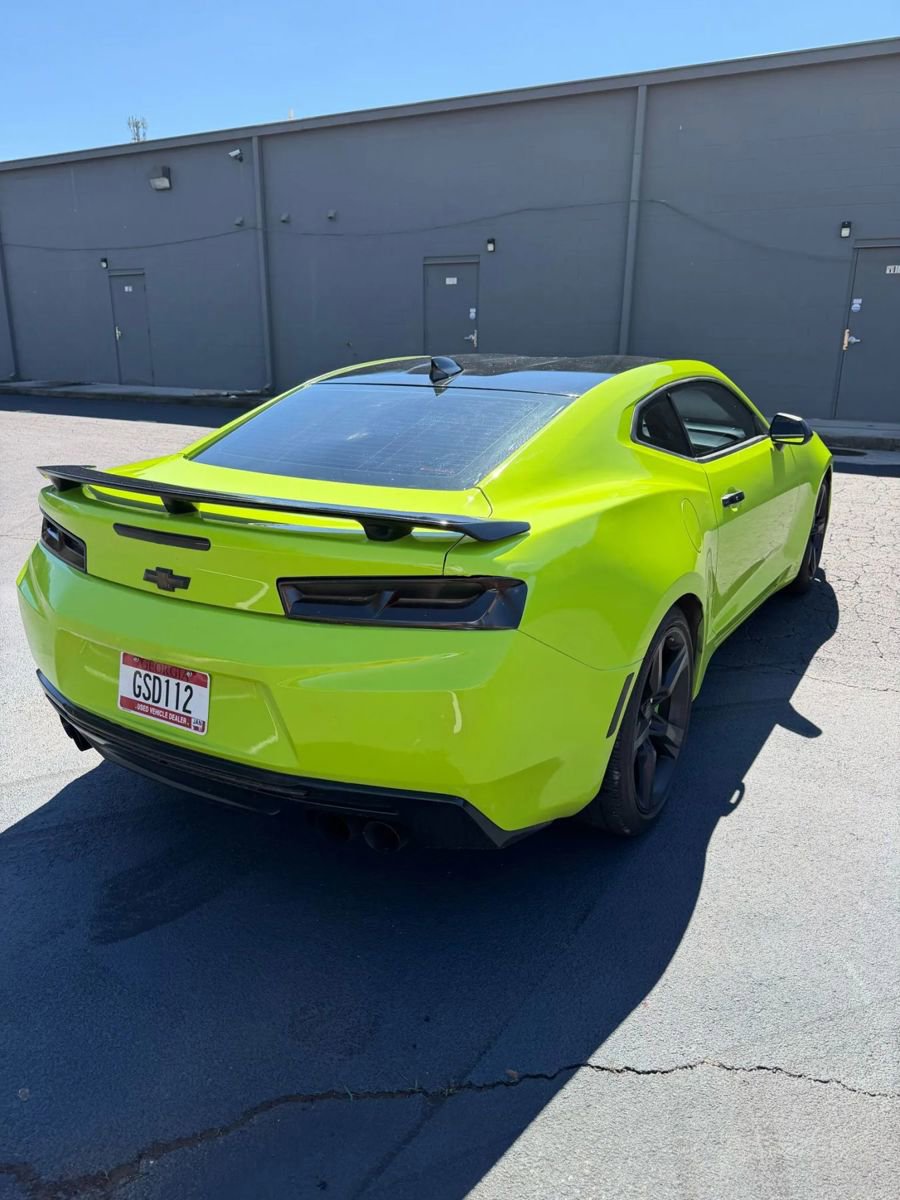 Used 2016 Chevrolet Camaro SS image 4