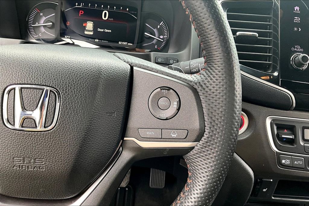 Used 2023 Honda Passport TrailSport image 12