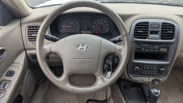Used 2005 Hyundai Sonata GL FWD image 23
