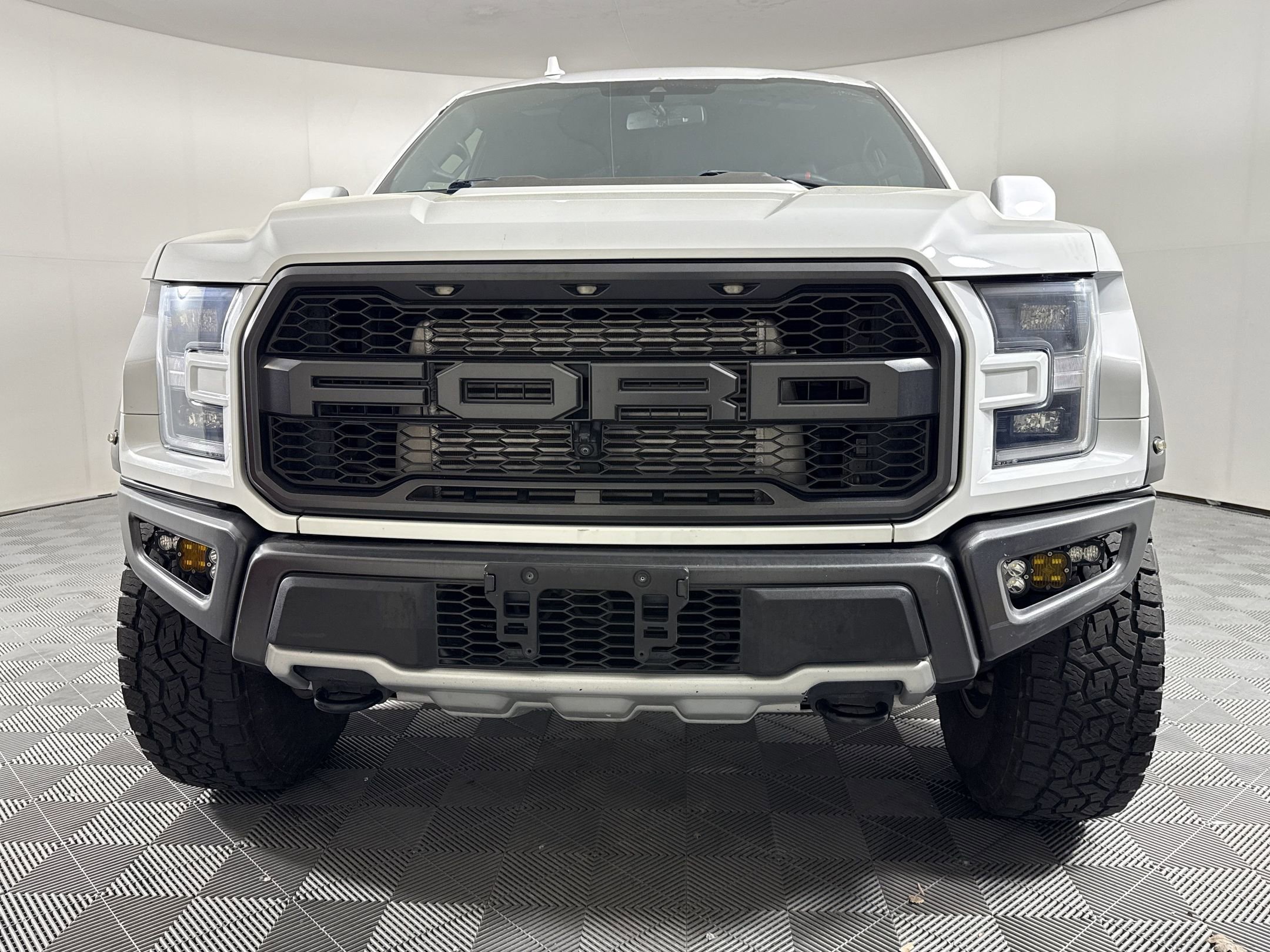 Used 2020 Ford F150 Raptor w/ Equipment Group 802A Luxury image 6