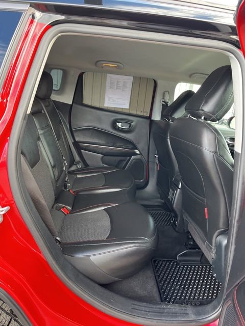 Used 2019 Jeep Compass Trailhawk image 32