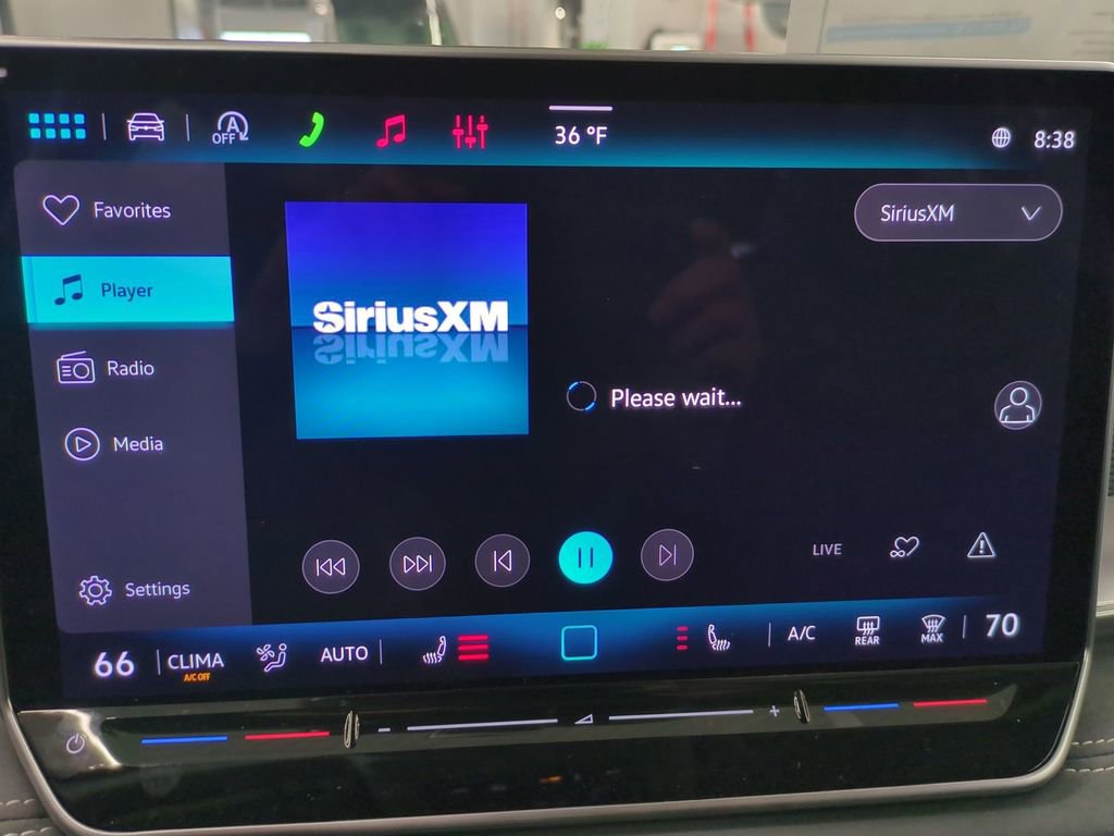 New 2026 Volkswagen Tiguan SE image 23