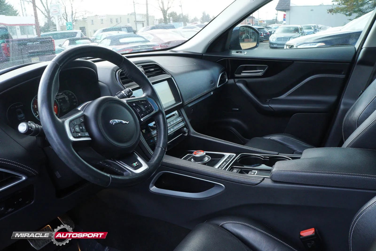 Used 2017 Jaguar F-PACE R-Sport AWD/4WD image 17