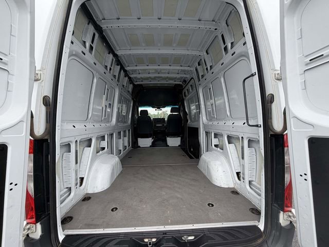 Used 2025 Mercedes-Benz Sprinter 2500 image 27
