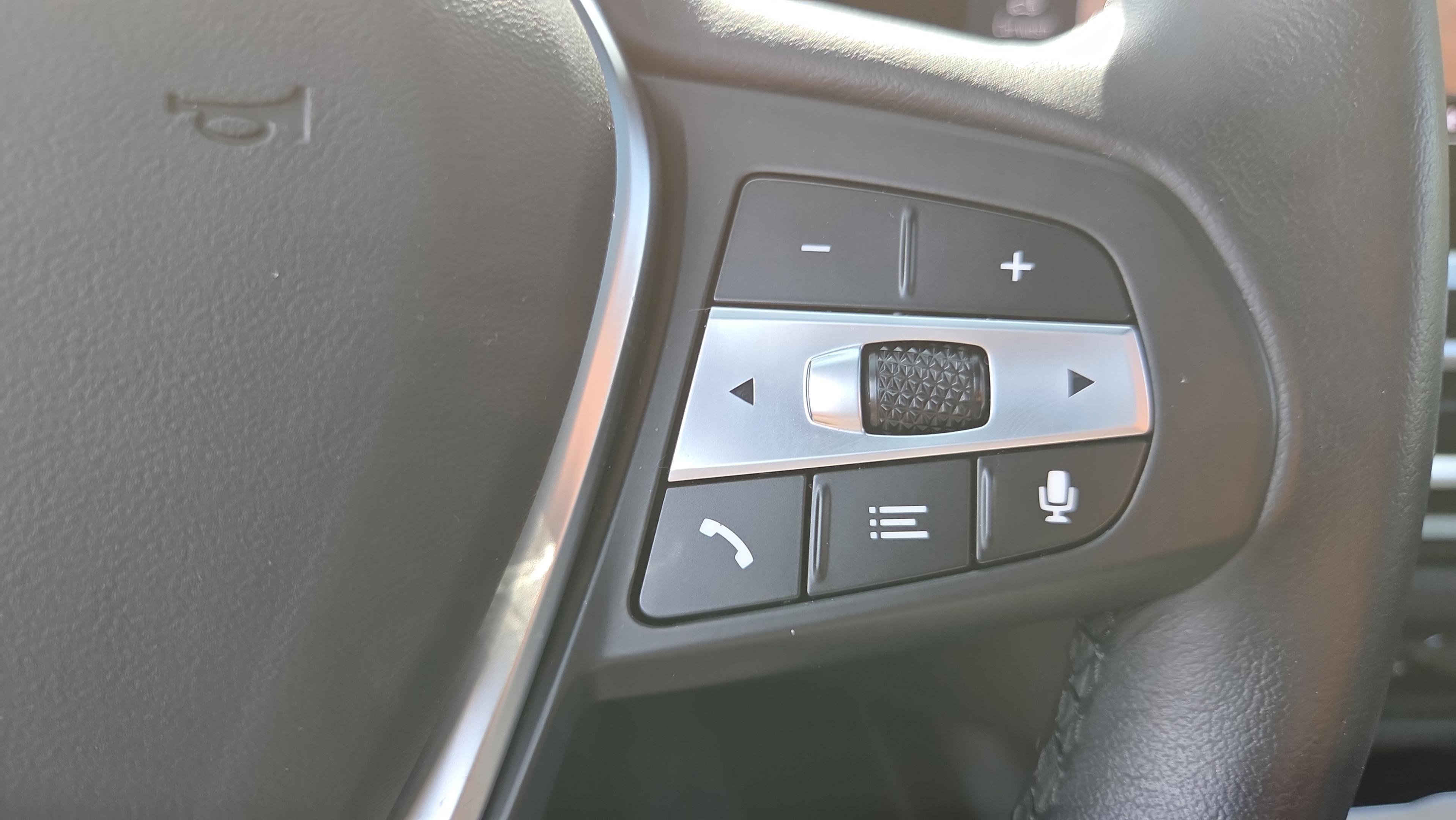 Used 2024 BMW i4 eDrive35 w/ Convenience Package RWD image 26