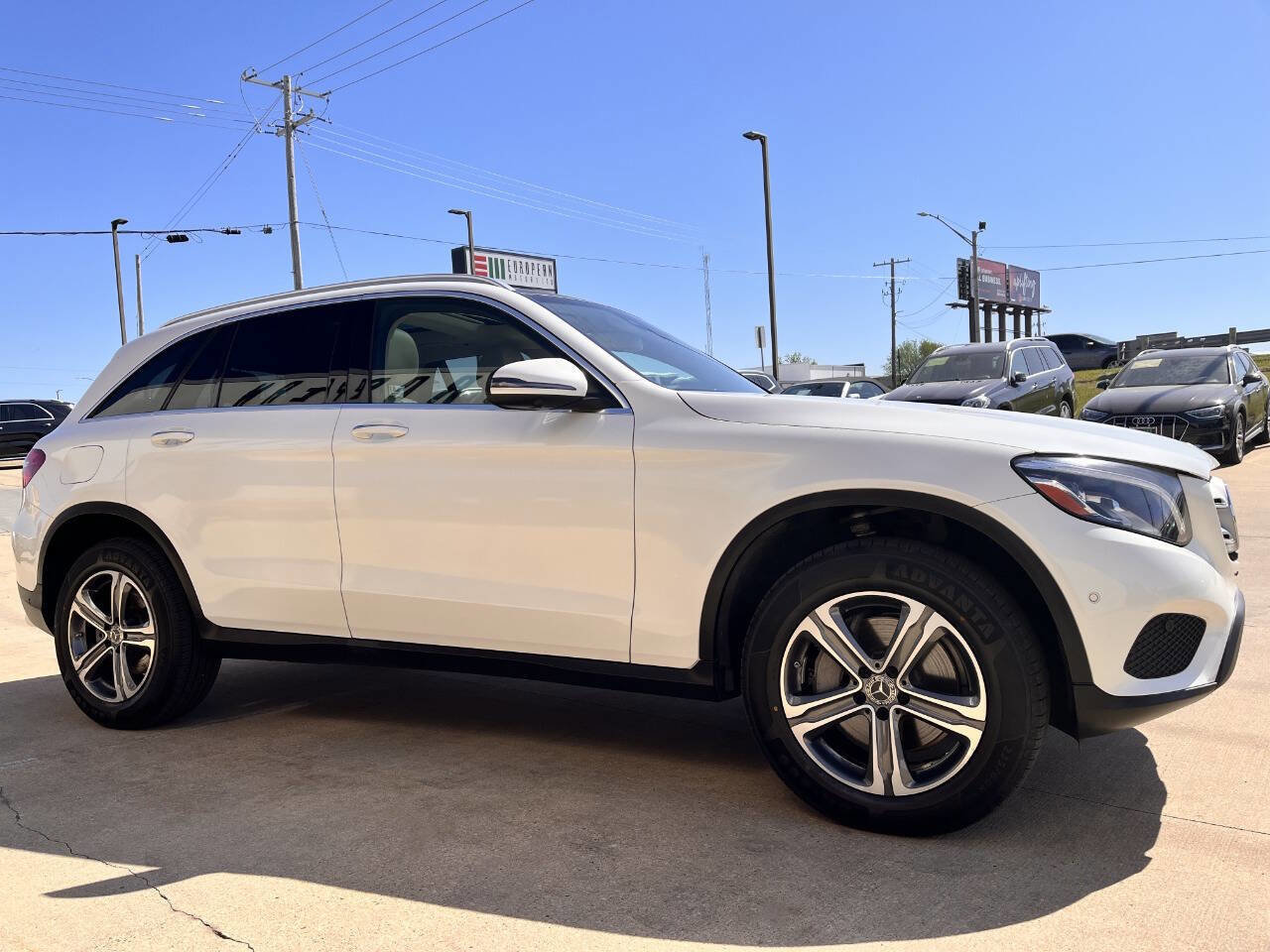 Used 2018 Mercedes-Benz GLC 300 4MATIC image 6
