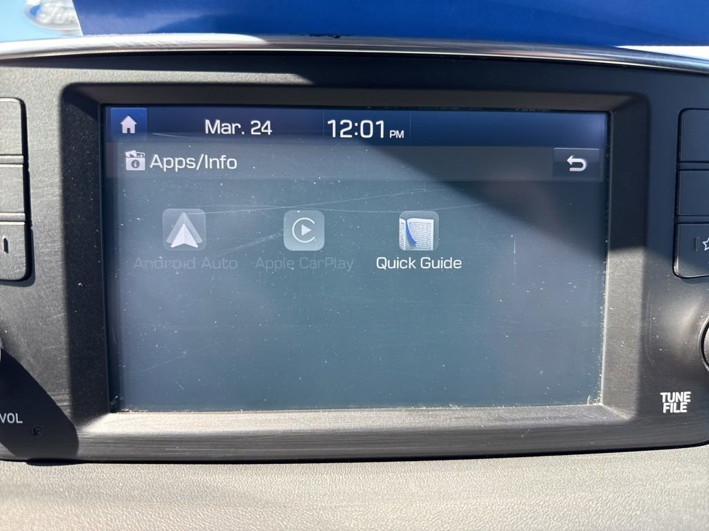 Used 2020 Hyundai Santa Fe SE image 29