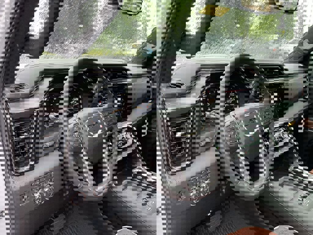 New 2025 GMC Sierra 2500 Denali Ultimate w/ Max Trailering Package image 10