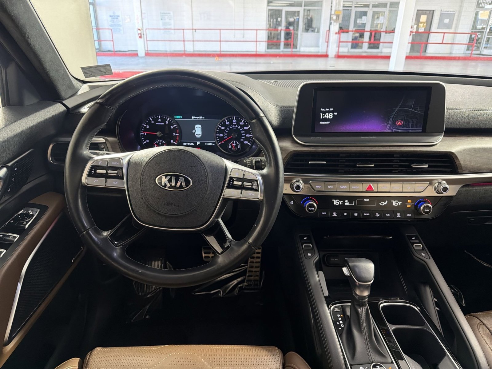 Used 2020 Kia Telluride SX w/ SX Prestige Package image 16