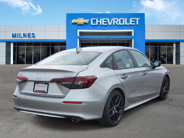 Used 2025 Honda Civic Sport image 4