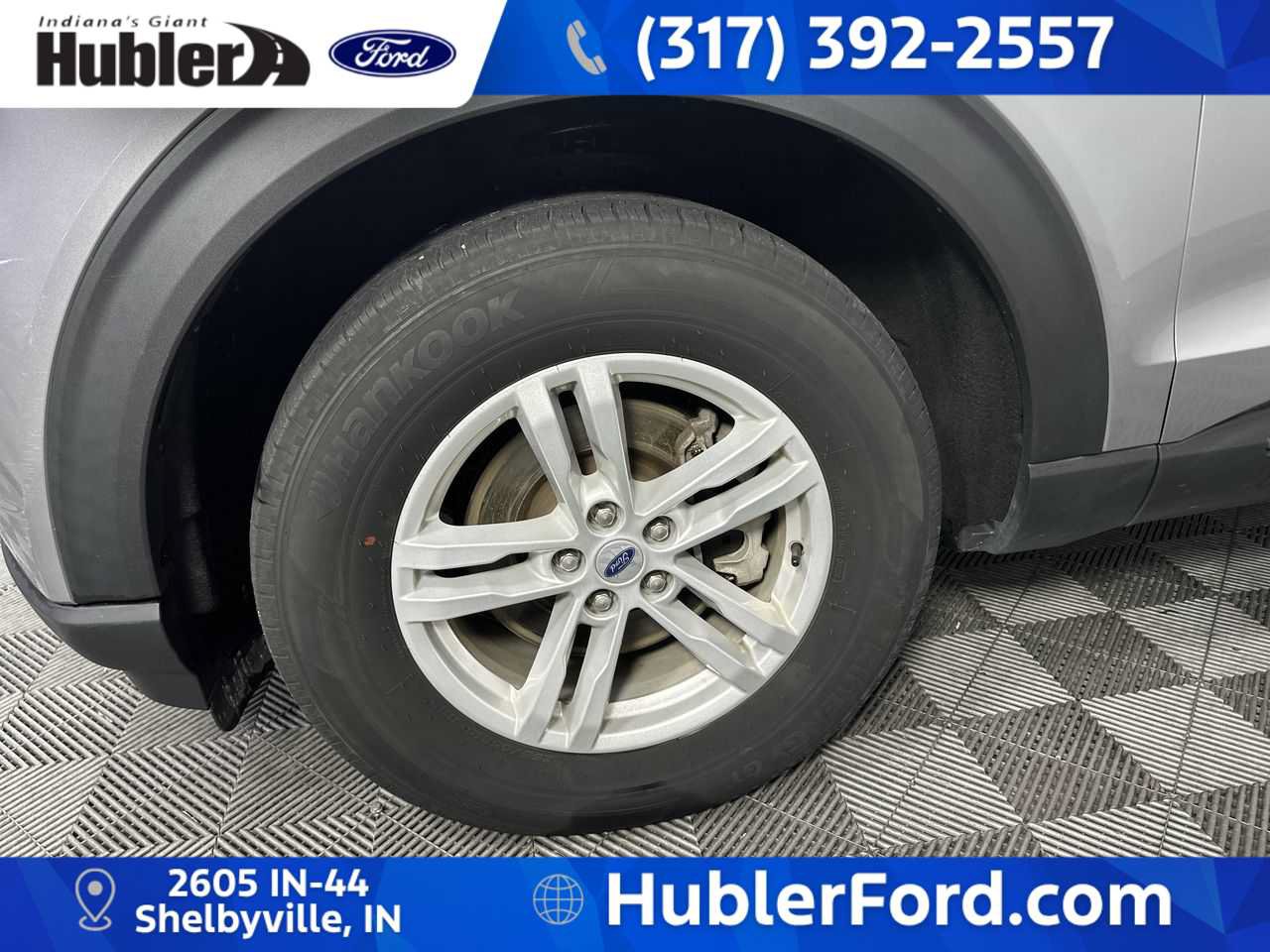 Used 2024 Ford Explorer XLT w/ Equipment Group 202A AWD/4WD image 10