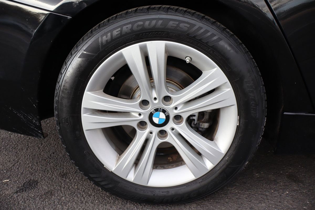 Used 2018 BMW 330i Sedan image 43
