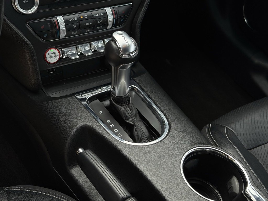 Used 2015 Ford Mustang Premium image 22