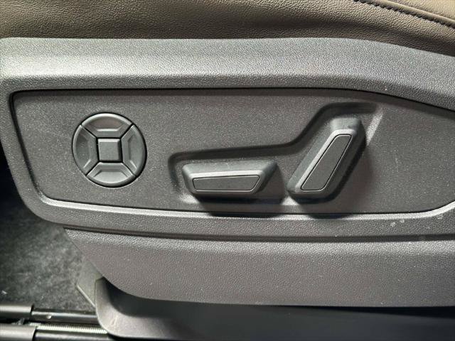 Used 2025 Audi Q5 Premium w/ 19" Wheel Package AWD/4WD image 19