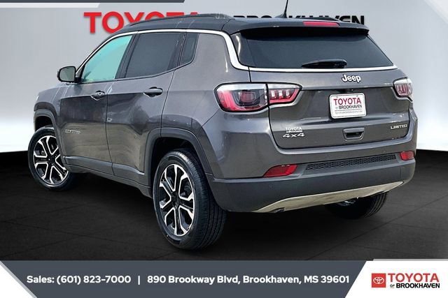 Used 2024 Jeep Compass Limited image 2