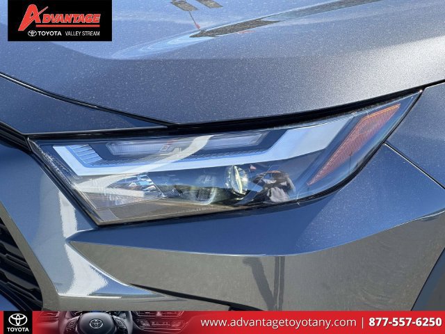 Certified 2024 Toyota RAV4 LE AWD/4WD image 12