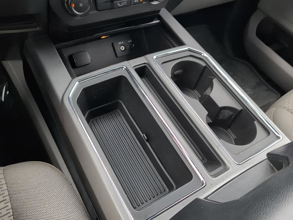 Used 2015 Ford F150 XLT w/ Trailer Tow Package image 17