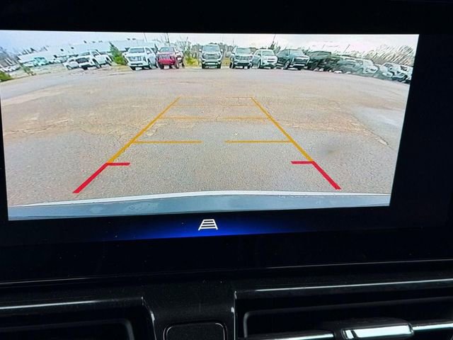 Used 2025 Chevrolet TrailBlazer LT FWD image 14