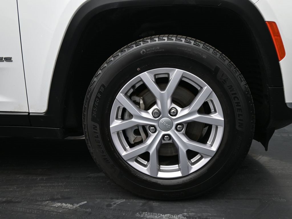 Used 2022 Jeep Grand Cherokee L Limited image 10