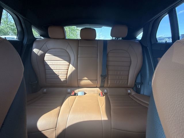 Used 2021 Mercedes-Benz GLC 300 4MATIC Coupe image 21