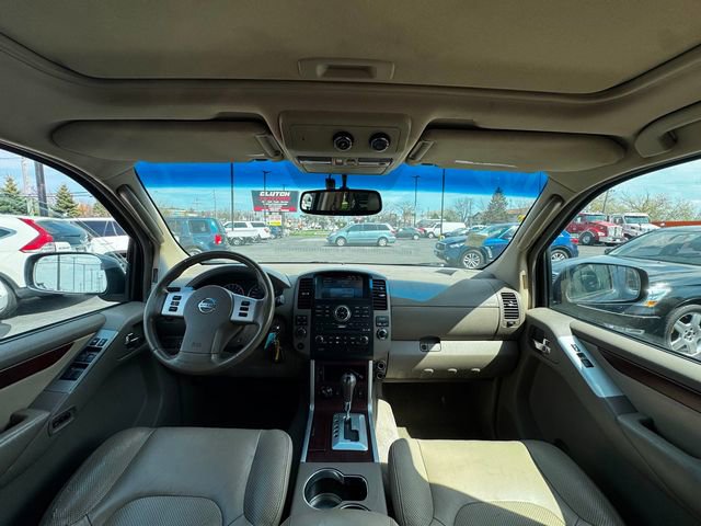 Used 2008 Nissan Pathfinder LE w/ Navigation Pkg AWD/4WD image 20