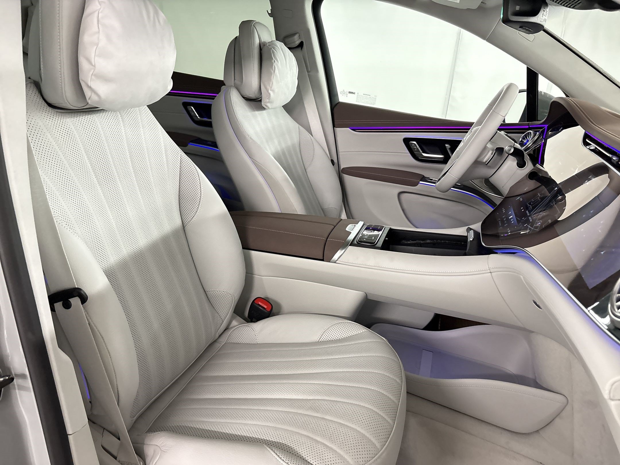 New 2026 Mercedes-Benz EQS 400 4MATIC SUV image 30