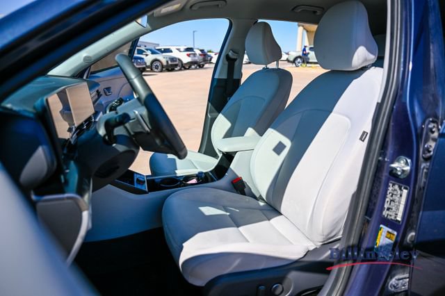 Certified 2024 Hyundai Kona SEL w/ Convenience Package FWD image 10