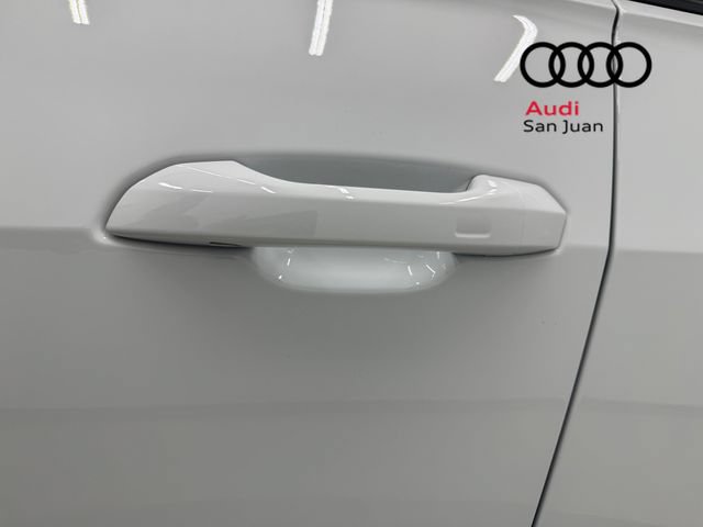 New 2026 Audi SQ8 Prestige AWD/4WD image 10