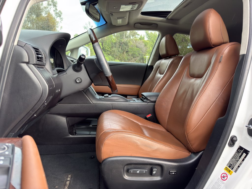 Used 2015 Lexus RX 450h FWD image 15