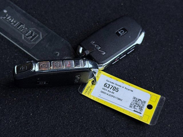 Used 2023 Kia K5 LXS image 25