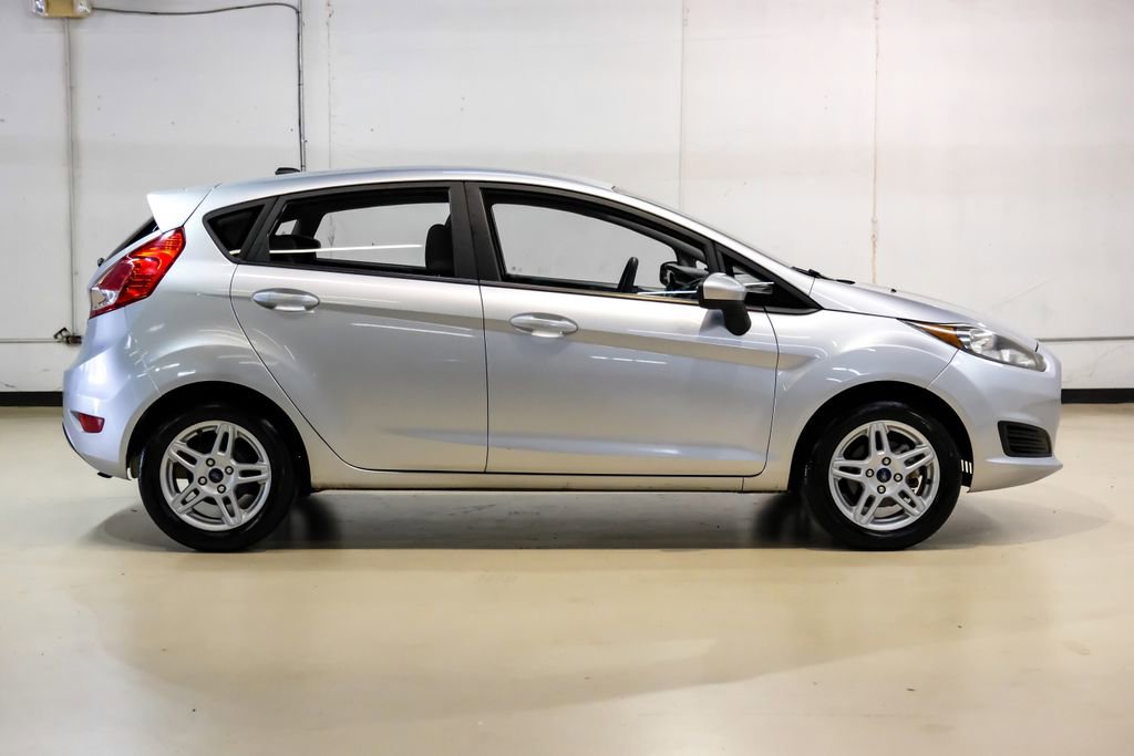 Used 2019 Ford Fiesta SE image 6