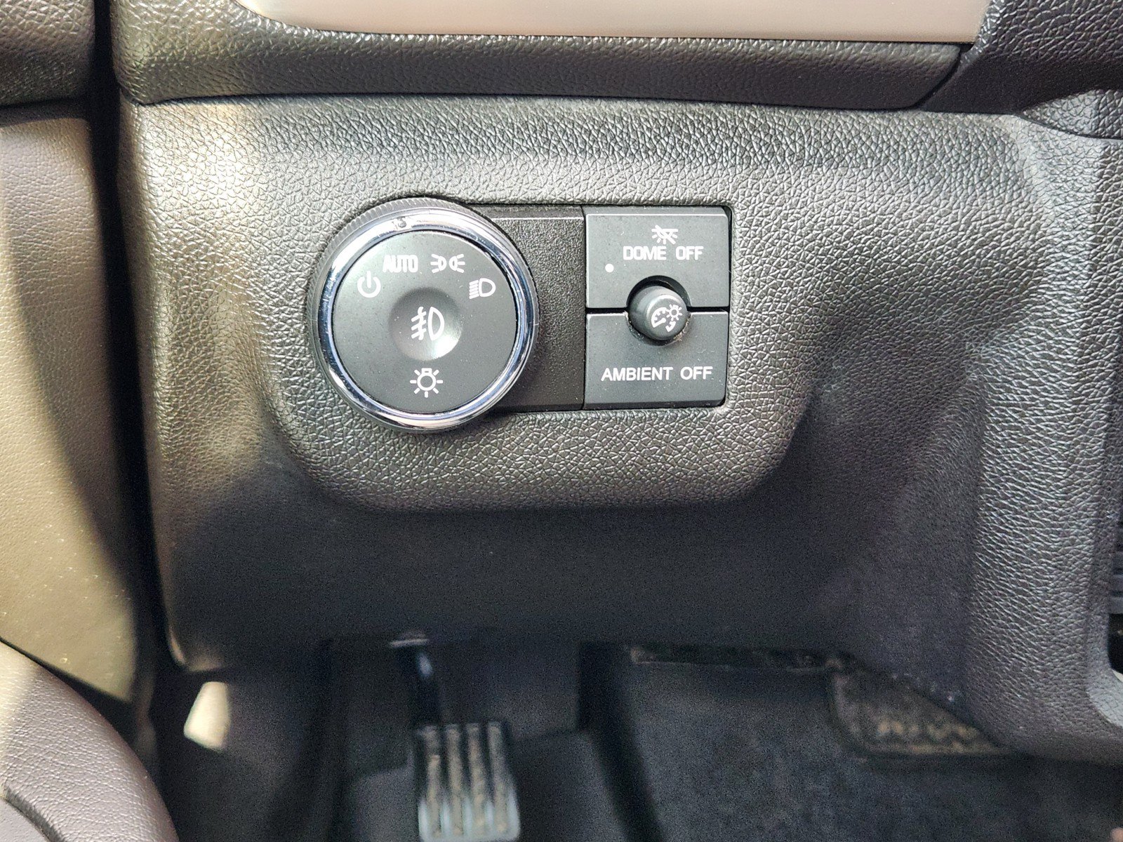 Used 2015 GMC Acadia Denali FWD image 19