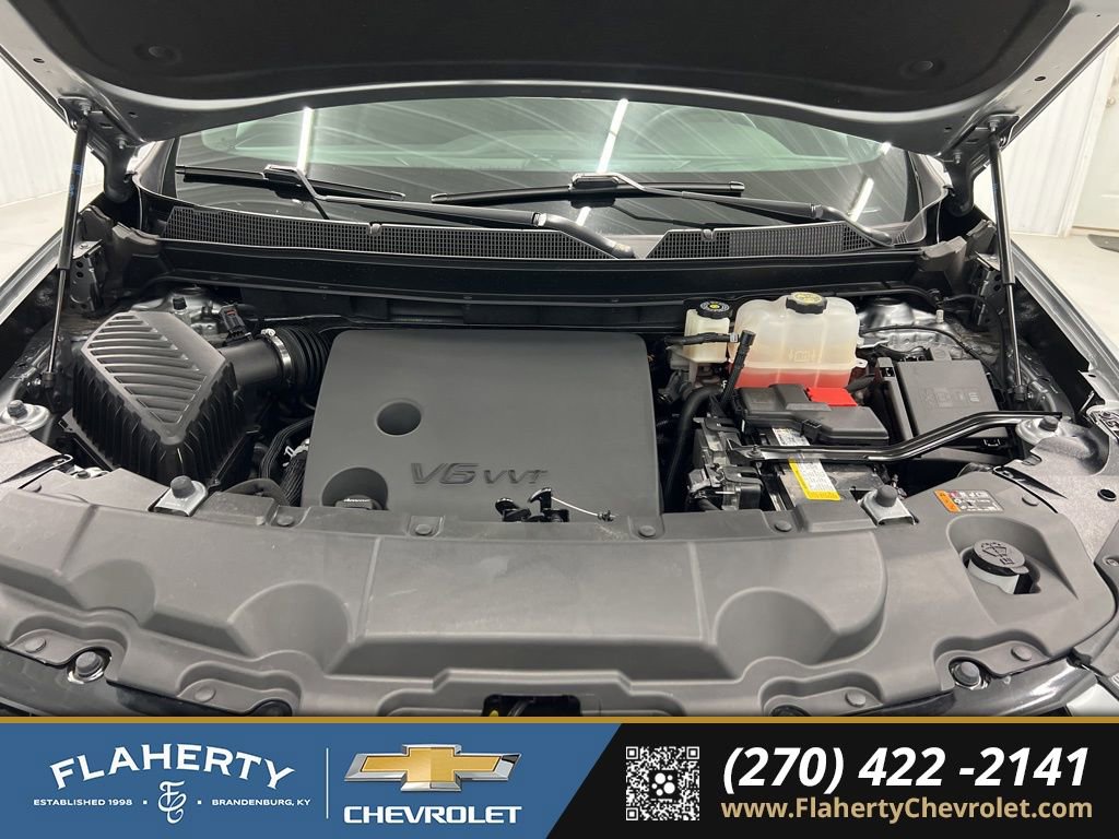 Used 2023 Chevrolet Traverse High Country image 16