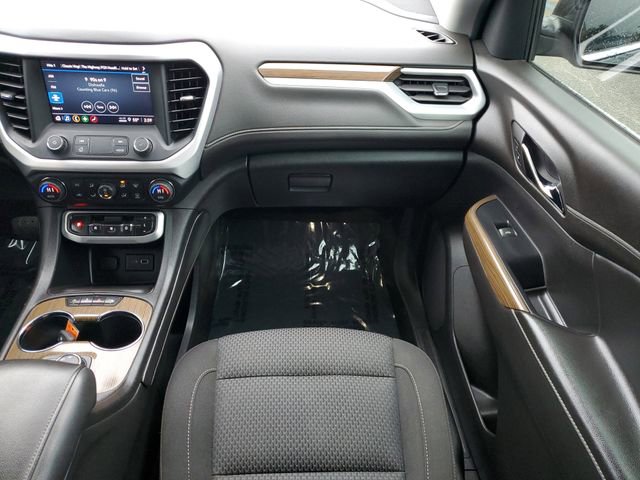 Used 2022 GMC Acadia SLE image 18