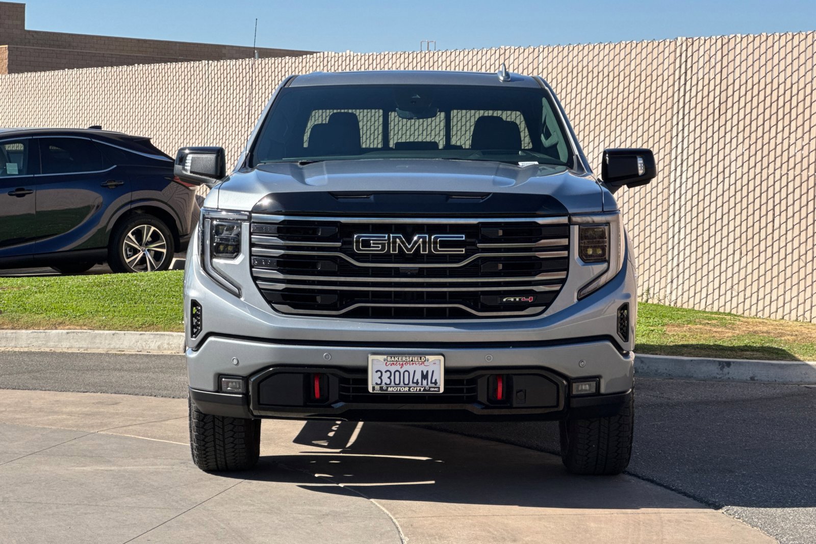 Certified 2026 GMC Sierra 1500 AT4 w/ AT4 Premium Package AWD/4WD image 9