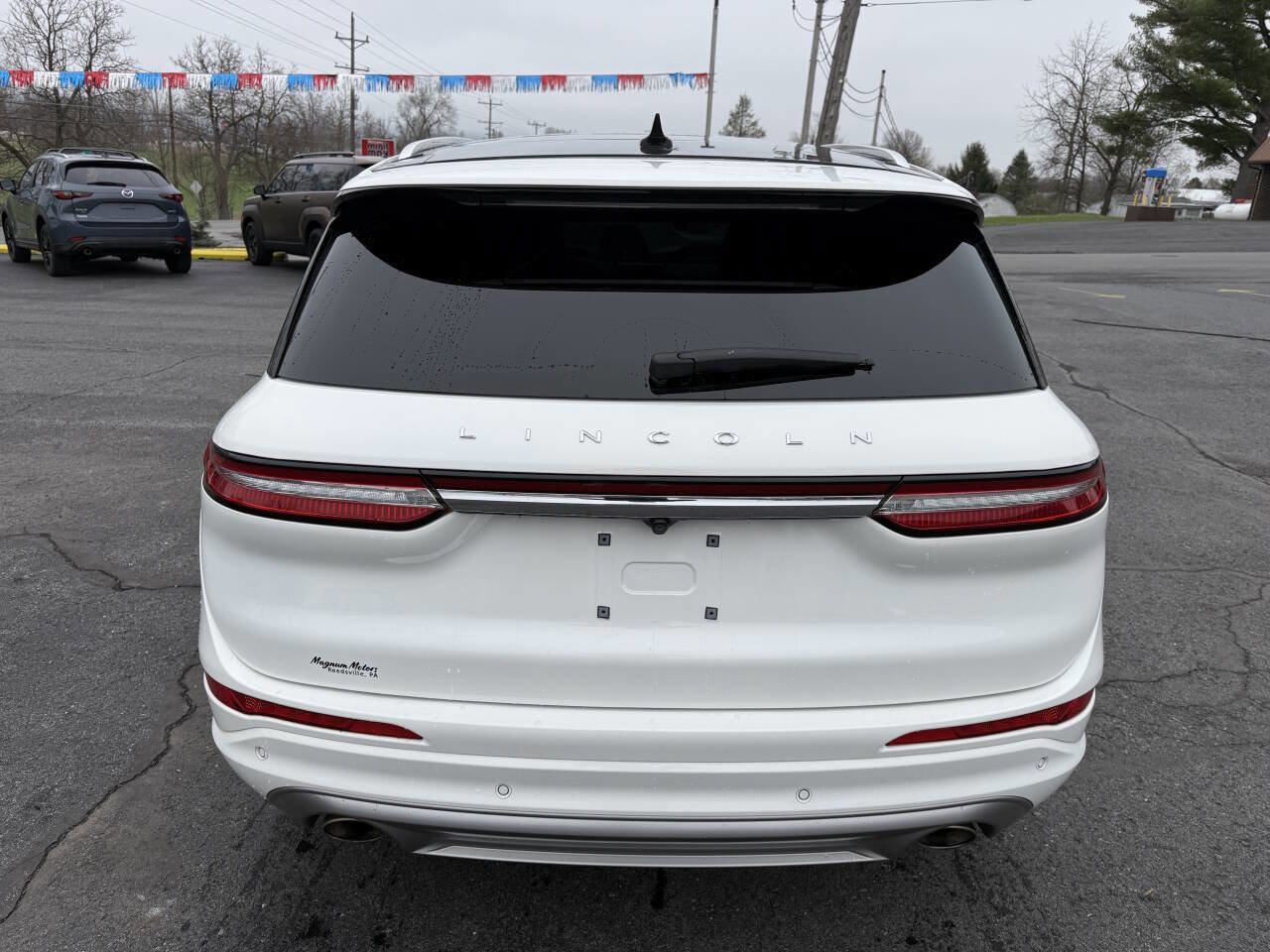 Used 2022 Lincoln Corsair AWD w/ Premium Package image 5