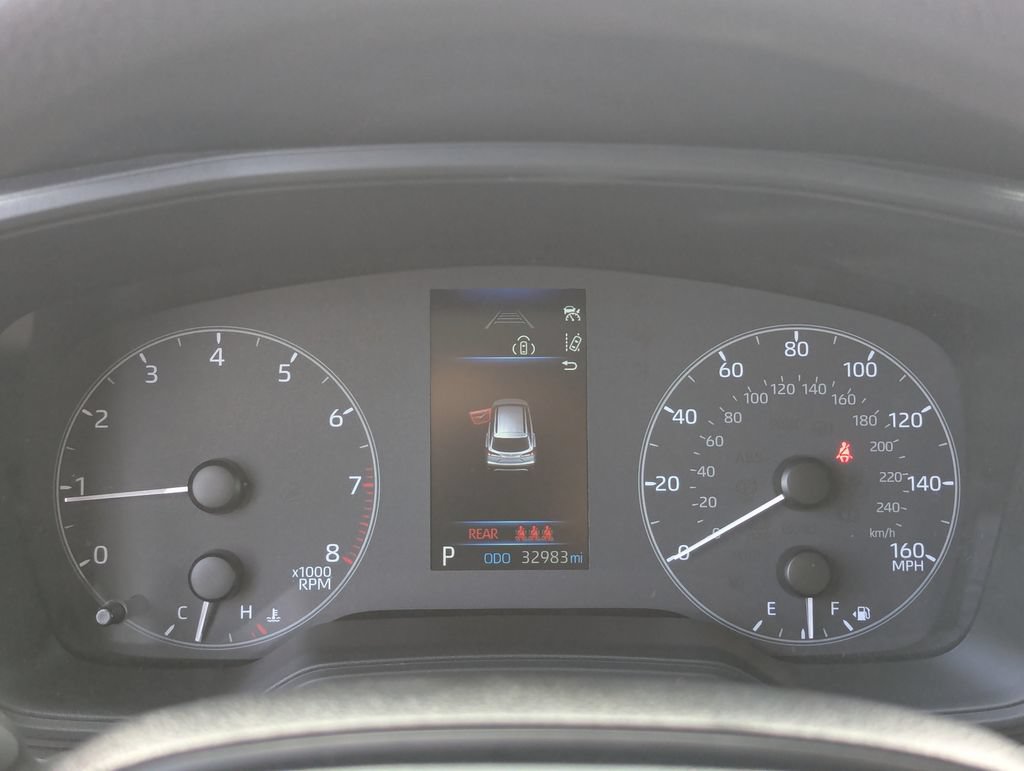 Used 2023 Toyota Corolla Cross L FWD image 33