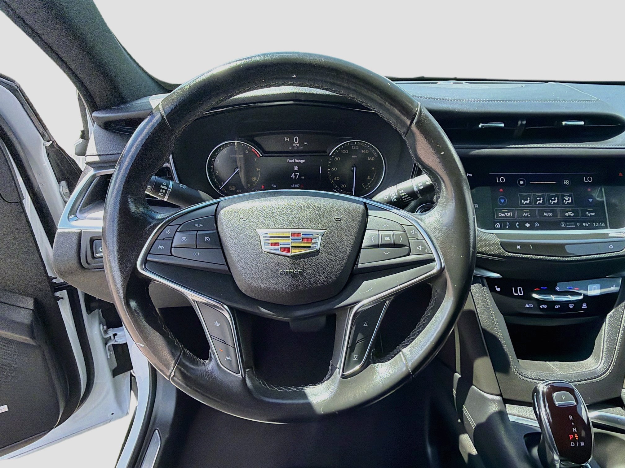 Used 2023 Cadillac XT5 Luxury FWD image 11