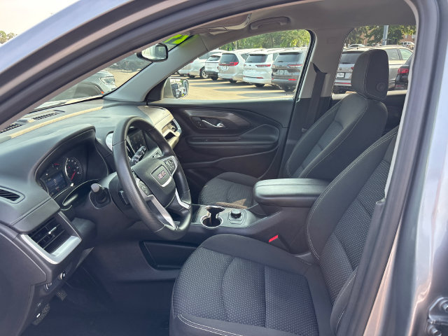 Used 2024 GMC Terrain SLE AWD/4WD image 6