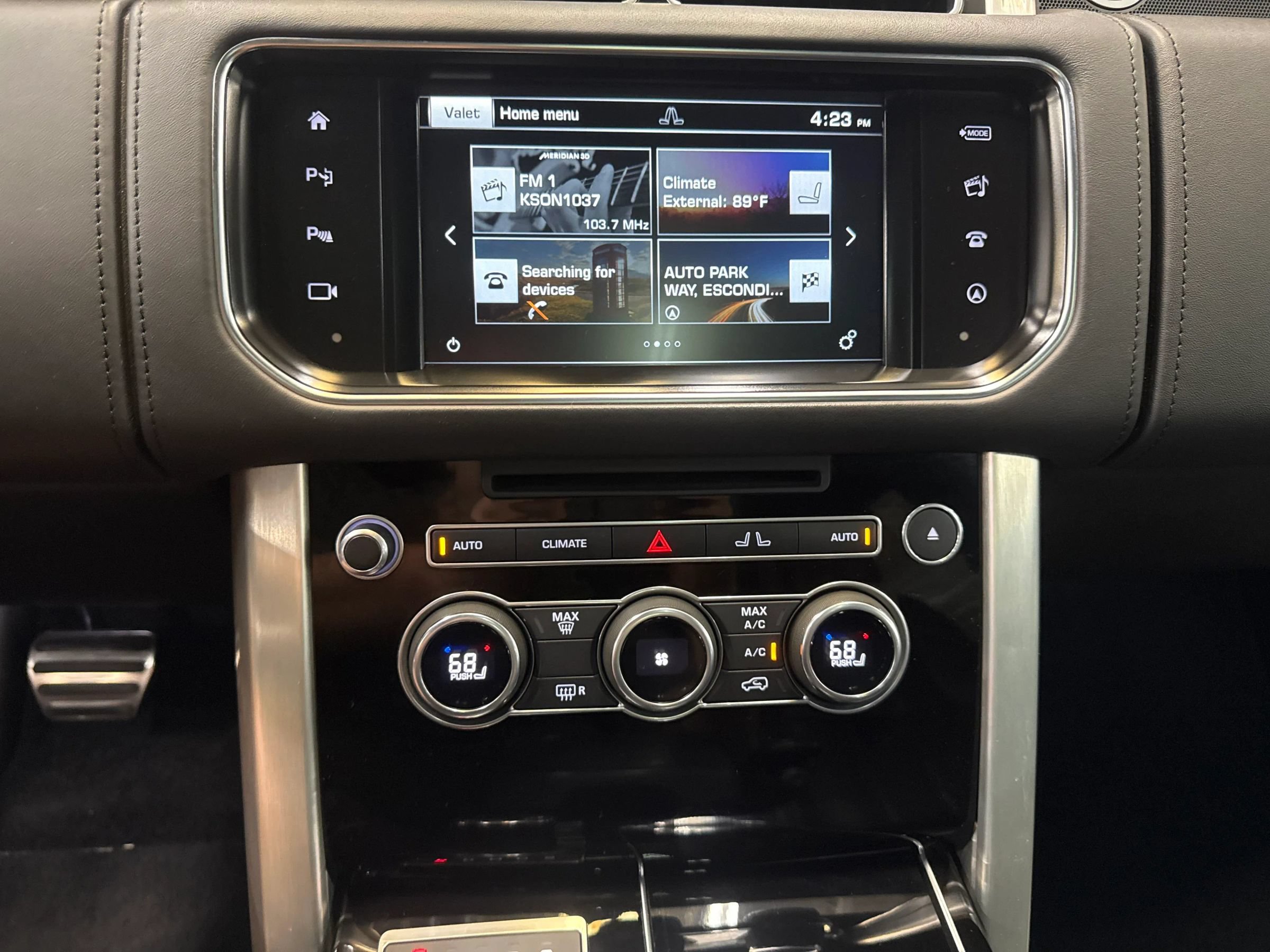 Used 2016 Land Rover Range Rover Autobiography AWD/4WD image 19